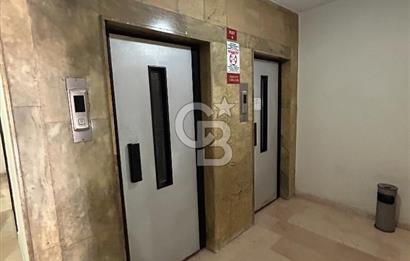 Adana nın Kalbi Küçüksaat de Ahmet özel Türkay İş Mrk.Satılık Ofis Büro