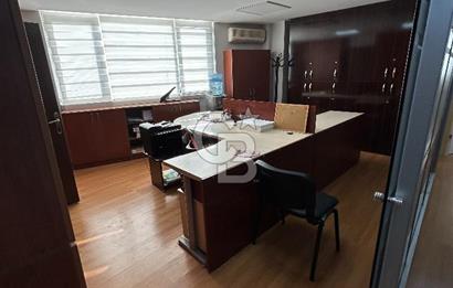 Adana nın Kalbi Küçüksaat de Ahmet özel Türkay İş Mrk.Satılık Ofis Büro