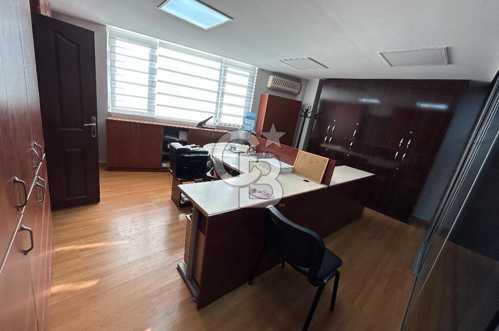 Adana nın Kalbi Küçüksaat de Ahmet özel Türkay İş Mrk.Satılık Ofis Büro