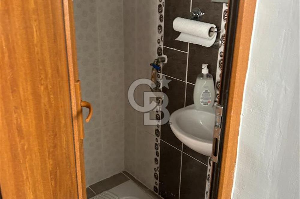 Adana nın Kalbi Küçüksaat de Ahmet özel Türkay İş Mrk.Satılık Ofis Büro