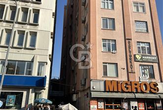 Adana nın Kalbi Küçüksaat de Ahmet özel Türkay İş Mrk.Satılık Ofis Büro