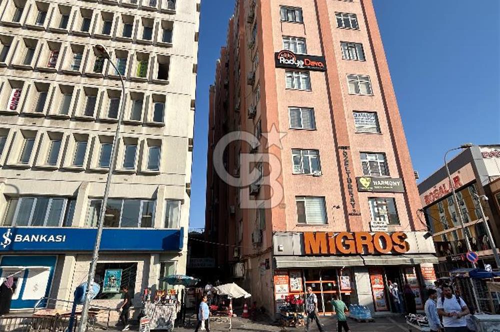 Adana nın Kalbi Küçüksaat de Ahmet özel Türkay İş Mrk.Satılık Ofis Büro