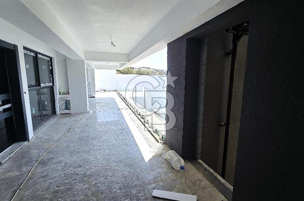 KREDİYE UYGUN YENİ FOÇA'DA ELİT YAŞAM FIRSATI 1+1 SATILIK DAİRE