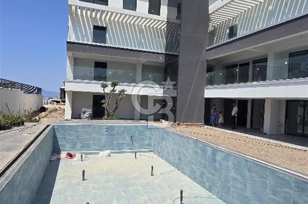 KREDİYE UYGUN YENİ FOÇA'DA ELİT YAŞAM FIRSATI 1+1 SATILIK DAİRE