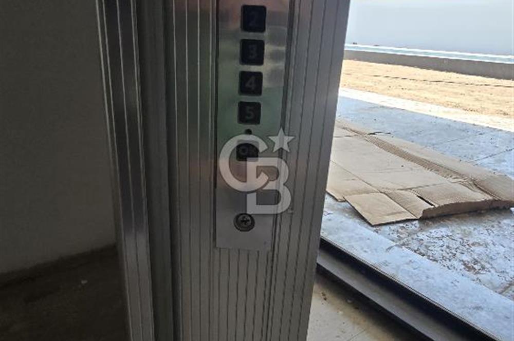 KREDİYE UYGUN YENİ FOÇA'DA ELİT YAŞAM FIRSATI 1+1 SATILIK DAİRE