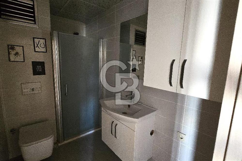 CUMHURİYET İLKOKULU KARŞISI MERKEZİ KONUMDA KİRALIK 2+1 DAİRE