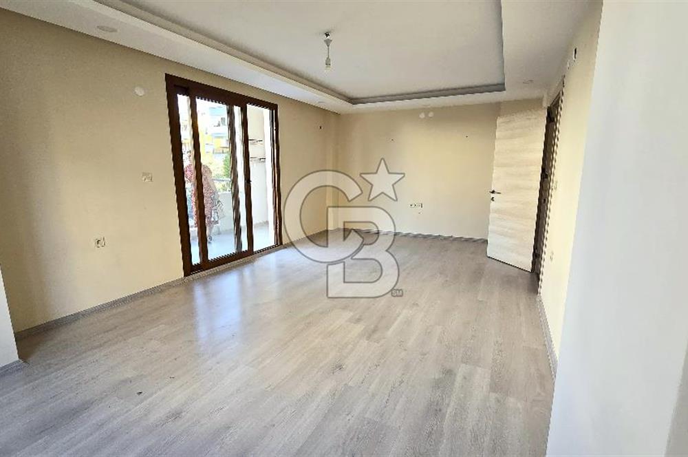 CUMHURİYET İLKOKULU KARŞISI MERKEZİ KONUMDA KİRALIK 2+1 DAİRE