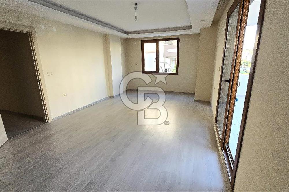 CUMHURİYET İLKOKULU KARŞISI MERKEZİ KONUMDA KİRALIK 2+1 DAİRE