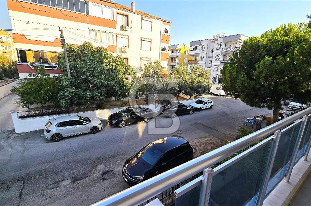 CUMHURİYET İLKOKULU KARŞISI MERKEZİ KONUMDA KİRALIK 2+1 DAİRE