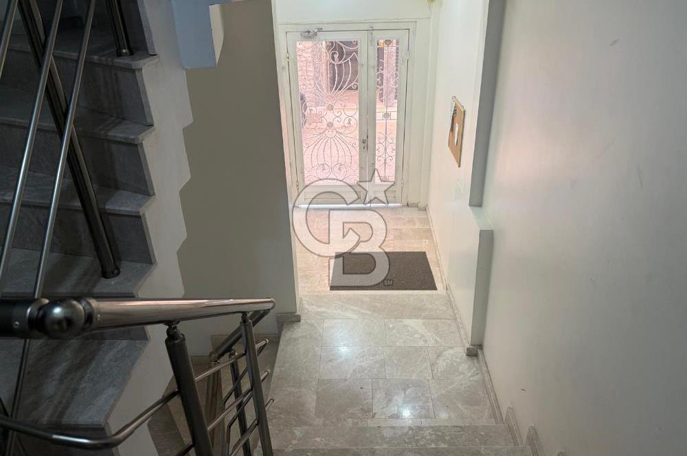 ÇİĞLİ YENİ MAHALLE'DE SATILIK 2+1 FIRSAT DAİRE