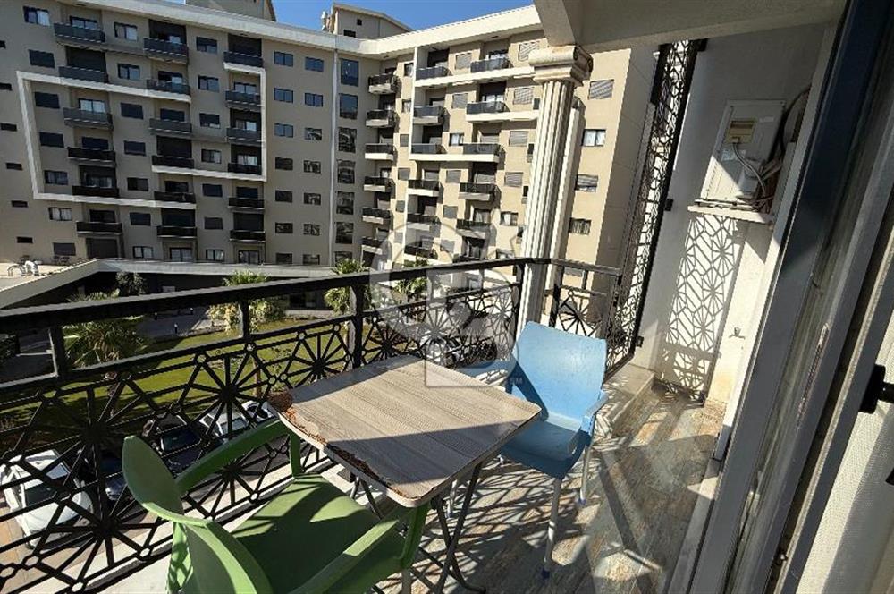 ÇİĞLİ TONKUL LİFE SİTESİ KİRALIK 1+1 EŞYALI KÖŞE DAİRE