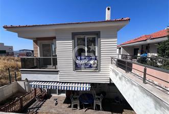 FOÇA KAZIMDİRİK'TE MANZARALI 2+1 DAİRE