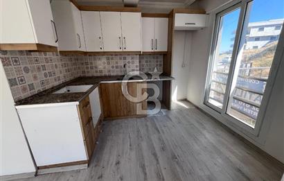 FOÇA KAZIMDİRİK'TE MANZARALI 2+1 DAİRE