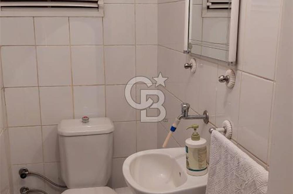 Küçükesat'ta Full Eşyalı Cadde Üzeri 2+1 Kiralık Daire 