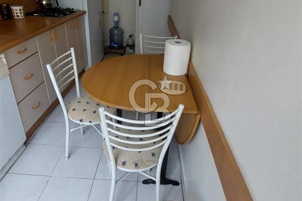 Küçükesat'ta Full Eşyalı Cadde Üzeri 2+1 Kiralık Daire 