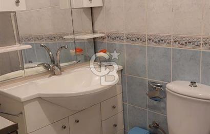 Küçükesat'ta Full Eşyalı Cadde Üzeri 2+1 Kiralık Daire 