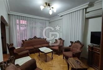 Küçükesat'ta Full Eşyalı Cadde Üzeri 2+1 Kiralık Daire 