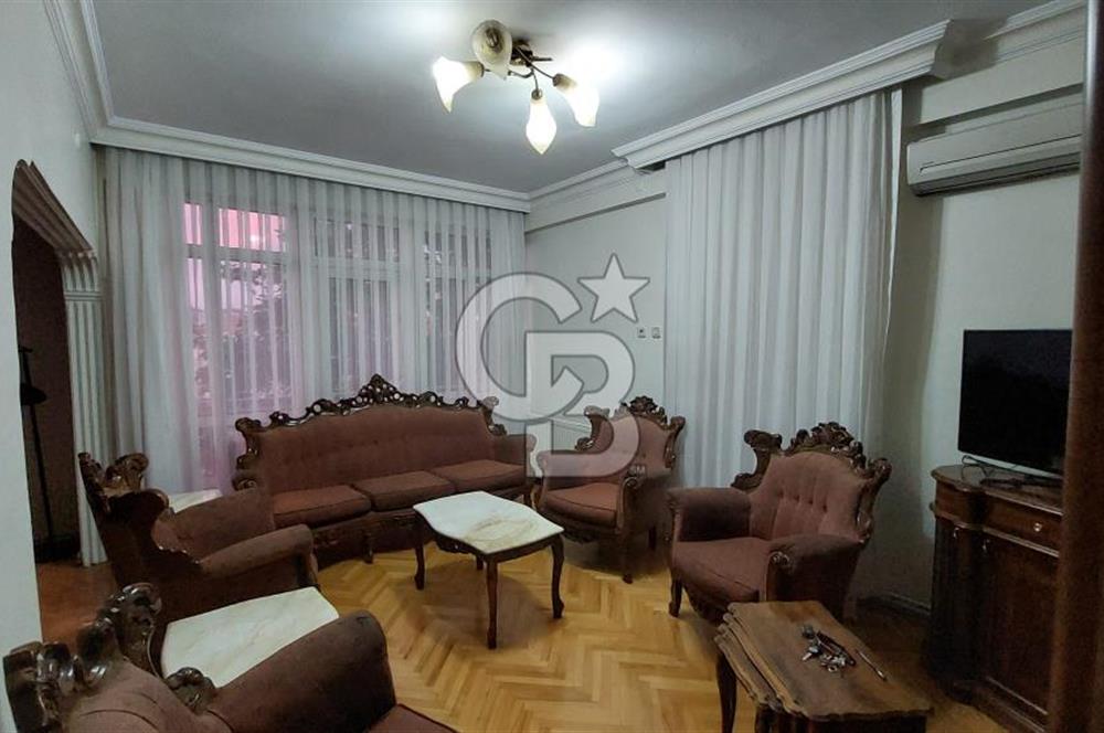 Küçükesat'ta Full Eşyalı Cadde Üzeri 2+1 Kiralık Daire 