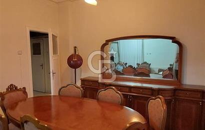 Küçükesat'ta Full Eşyalı Cadde Üzeri 2+1 Kiralık Daire 