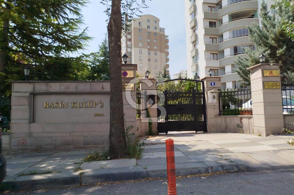 YAŞAMKENT BASIN KLÜP2 SİTESİNDE TERASLI MANZARALI 5+1 SAILIK DAİRE