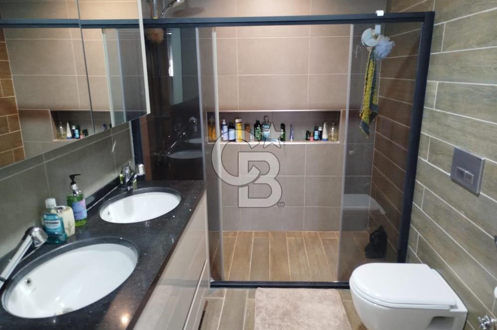 YAŞAMKENT BASIN KLÜP2 SİTESİNDE TERASLI MANZARALI 5+1 SAILIK DAİRE