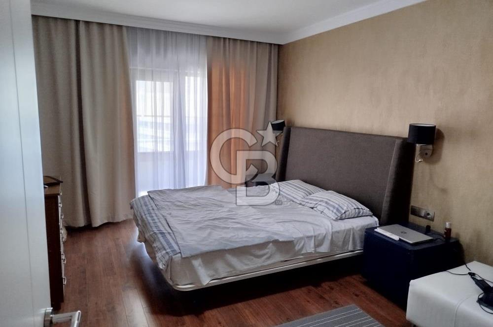 YAŞAMKENT BASIN KLÜP2 SİTESİNDE TERASLI MANZARALI 5+1 SAILIK DAİRE