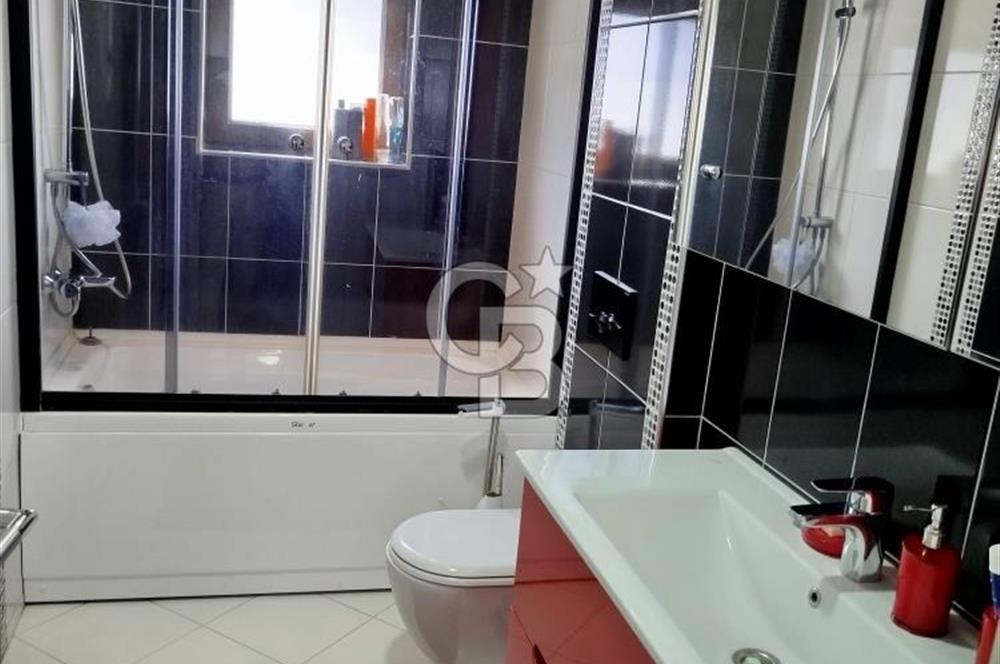 YAŞAMKENT BASIN KLÜP2 SİTESİNDE TERASLI MANZARALI 5+1 SAILIK DAİRE