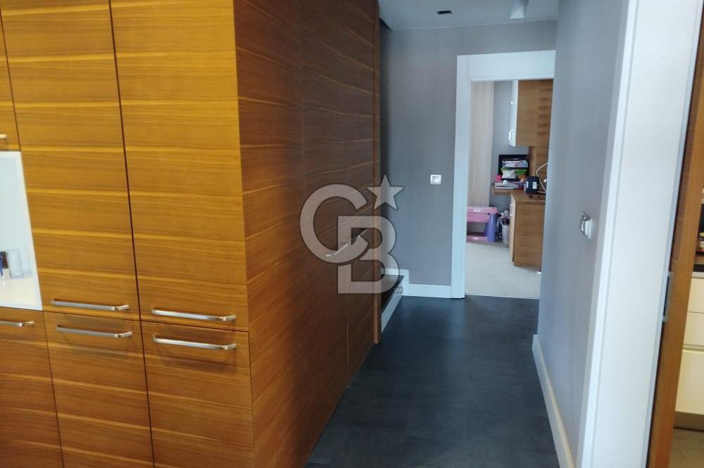 YAŞAMKENT BASIN KLÜP2 SİTESİNDE TERASLI MANZARALI 5+1 SAILIK DAİRE