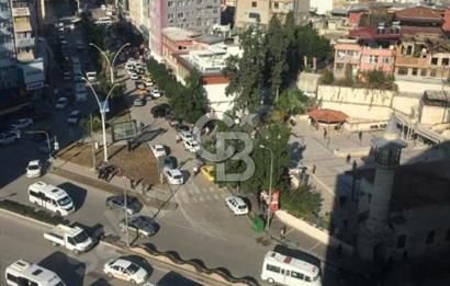 Adana nın Kalbi Küçüksaat de Ahmet özel Türkay İş Mrk.Satılık Ofis Büro