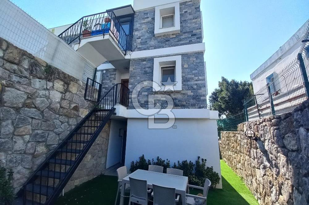 Ortakentte Yıllık Kiralık Eşyalı 3+1 Dubleks Lüks Daire
