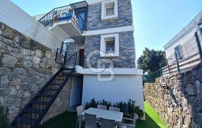 Ortakentte Yıllık Kiralık Eşyalı 3+1 Dubleks Lüks Daire
