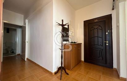 İZBAN YAKINI EŞYALI ÇİFTBALKONLU ARAKAT DOĞALGAZLI SATILIK DAİRE
