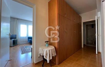 İZBAN YAKINI EŞYALI ÇİFTBALKONLU ARAKAT DOĞALGAZLI SATILIK DAİRE