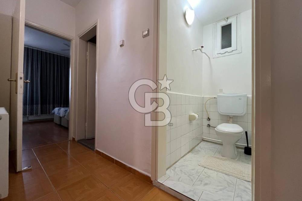 İZBAN YAKINI EŞYALI ÇİFTBALKONLU ARAKAT DOĞALGAZLI SATILIK DAİRE