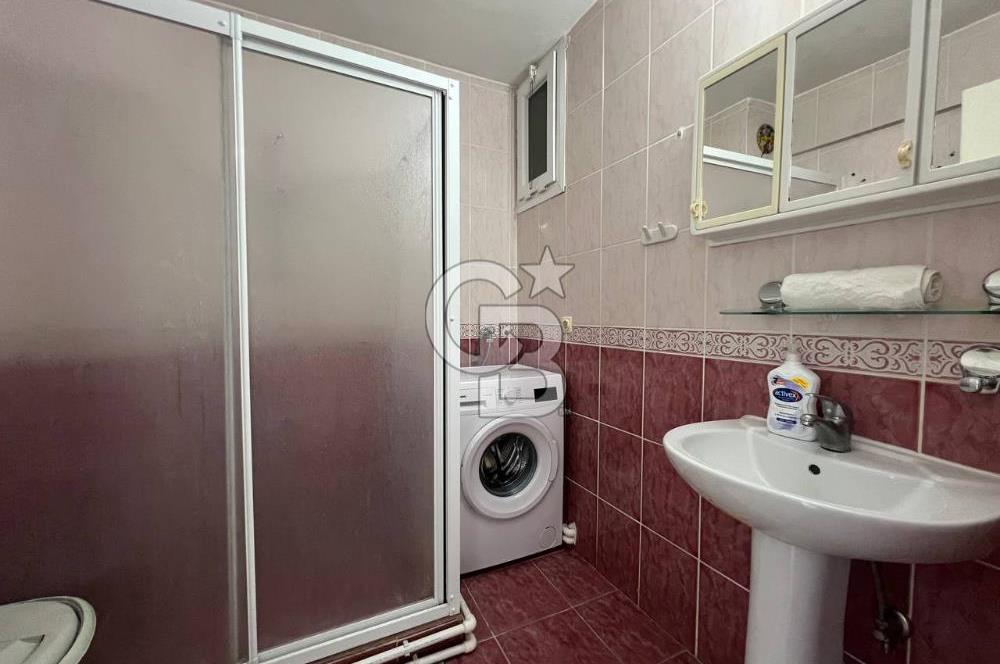 İZBAN YAKINI EŞYALI ÇİFTBALKONLU ARAKAT DOĞALGAZLI SATILIK DAİRE