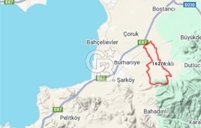 Balıkesir Burhaniye Börezli'de Satılık İmar Sınırında Ana Yola Cephe 4 Dönüm Tarla