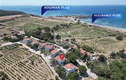 BOZCAADA SULUBAHÇE MEVKİİNDE GENİŞ BAHÇELİ SATILIK 2+1 YAZLIK