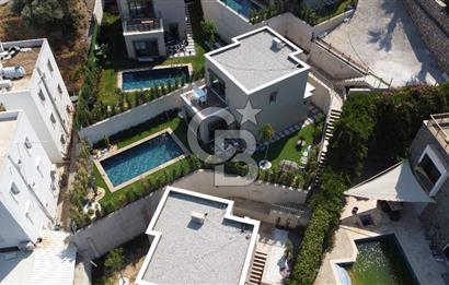 Bodrum Yahşi'de Satılık 3+1 Tam Müstakil Havuzlu Villa