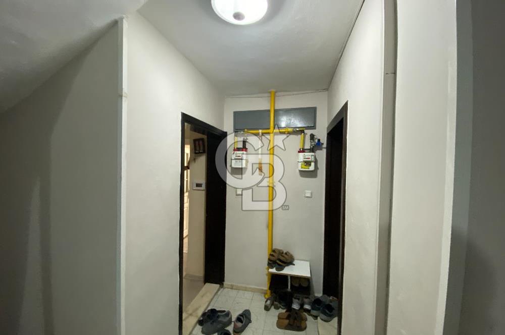 Bayraklı Çay Mahalle Pazar Yerine Yürüyüş mesafesinde 2+1 Daire