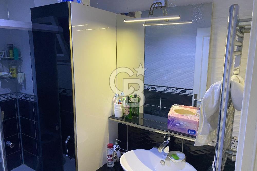 Bayraklı Çay Mahalle Pazar Yerine Yürüyüş mesafesinde 2+1 Daire