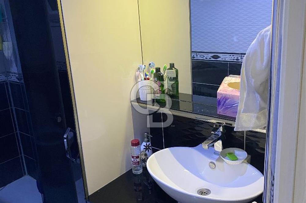 Bayraklı Çay Mahalle Pazar Yerine Yürüyüş mesafesinde 2+1 Daire
