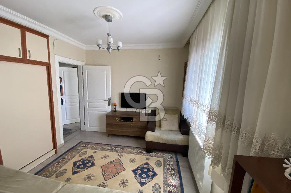Bayraklı Çay Mahalle Pazar Yerine Yürüyüş mesafesinde 2+1 Daire