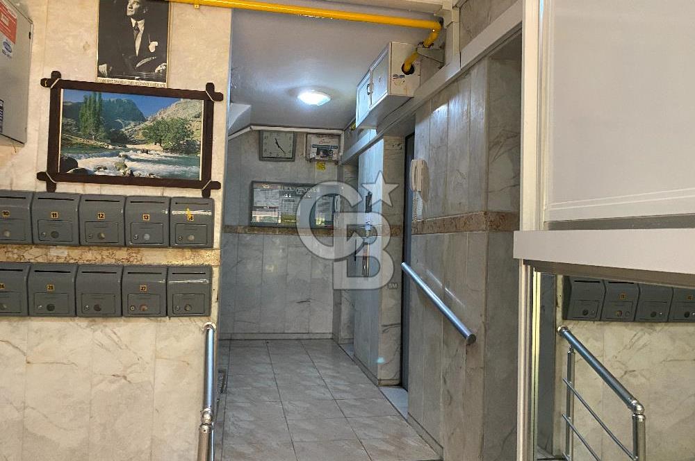 Bayraklı Çay Mahalle Pazar Yerine Yürüyüş mesafesinde 2+1 Daire