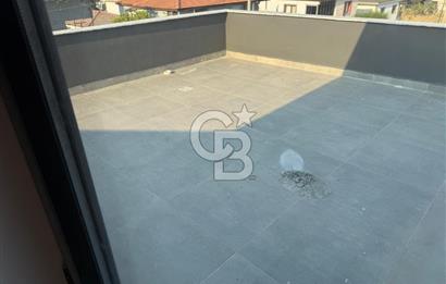 Foça Bağarası Kazım Dirik Mahallesinde Kiralık 2+1 Dubleks 