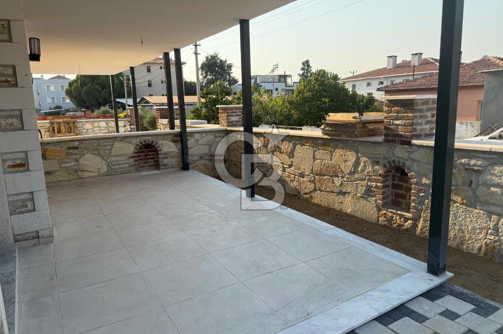 Foça Bağarası Kazım Dirik Mahallesinde Kiralık 2+1 Dubleks 