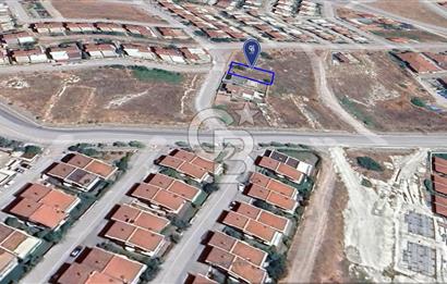 CB KiNG'DEN KUVAYİ MİLLİYEDE 429 M2 SATILIK ARSA