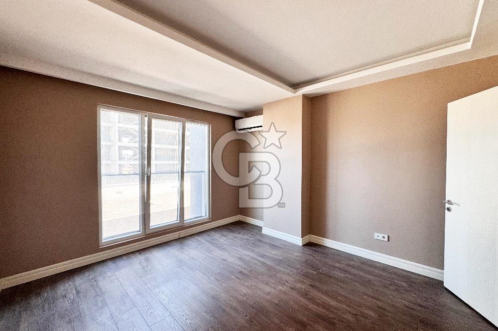 OTURUMA HAZIR BOŞ DAİRE!! ORTA MH MEYDANDA 3+1 KAPALI OTOPARKLI