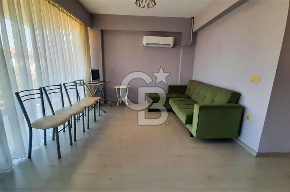 Urla Gülbahçe Havuzlu site içinde 1+1 satılık