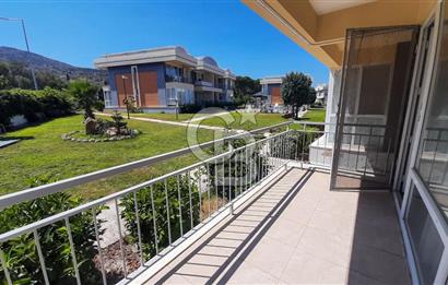 Urla Gülbahçe Havuzlu site içinde 1+1 satılık