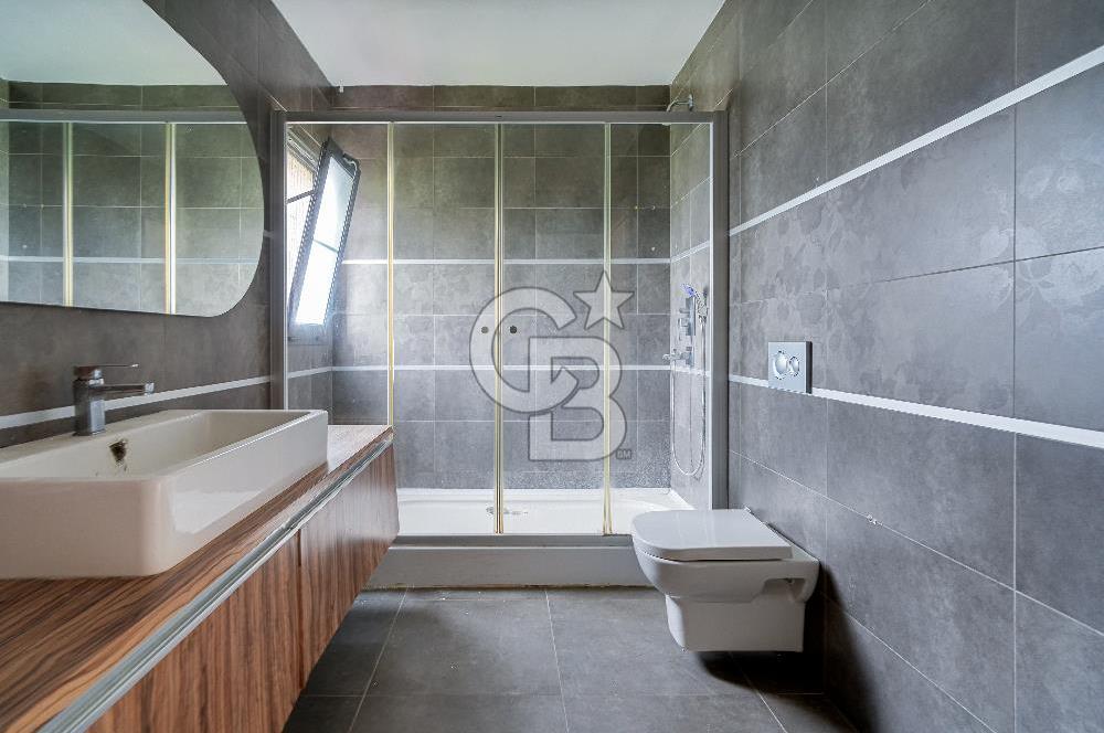 Güzelbahçe Kahramandere Mah. Mimarka Aura Sitesi Havuzlu Kiralık Villa